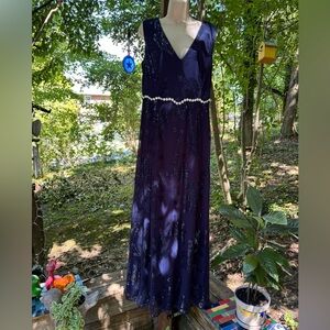 KARL LAGERFELD Elegant Navy Blue Evening Gown with floral sequin detailing sz.12